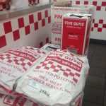 fast food restaurant Five Guys photo 1